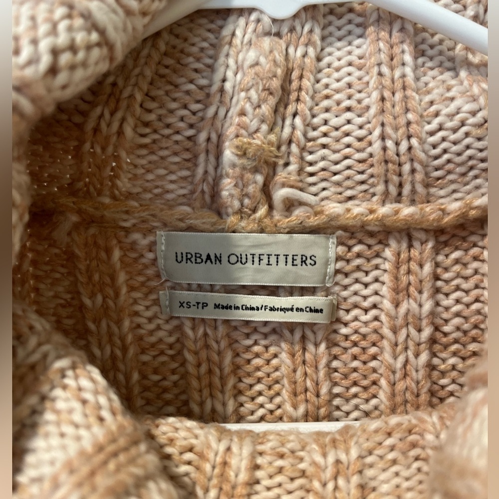 Sweater - Picture 9 of 12